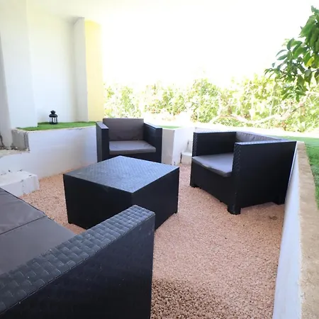 Le Panorama Cosy 2 Pieces Avec Jardin Daire *